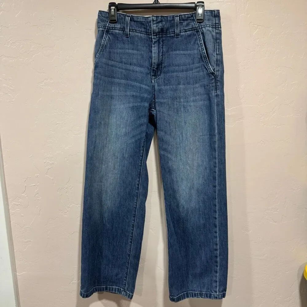 Pilcro Straight Leg Size 28 Denim Jean